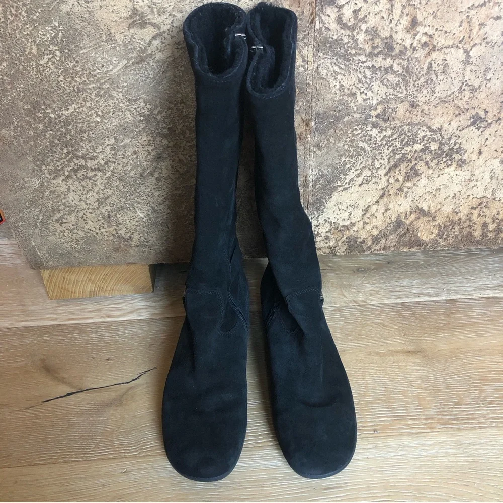 Aquatilia black suede shearling real fur lining boots size 7.5